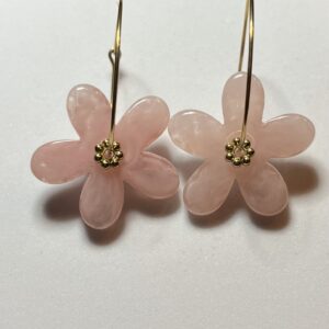 Oorringen met bloemen
