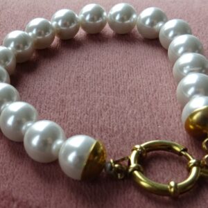 Witte grove parelarmband met sluiting - Afbeelding 2