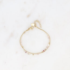 Sierlijke roze armband met sluiting